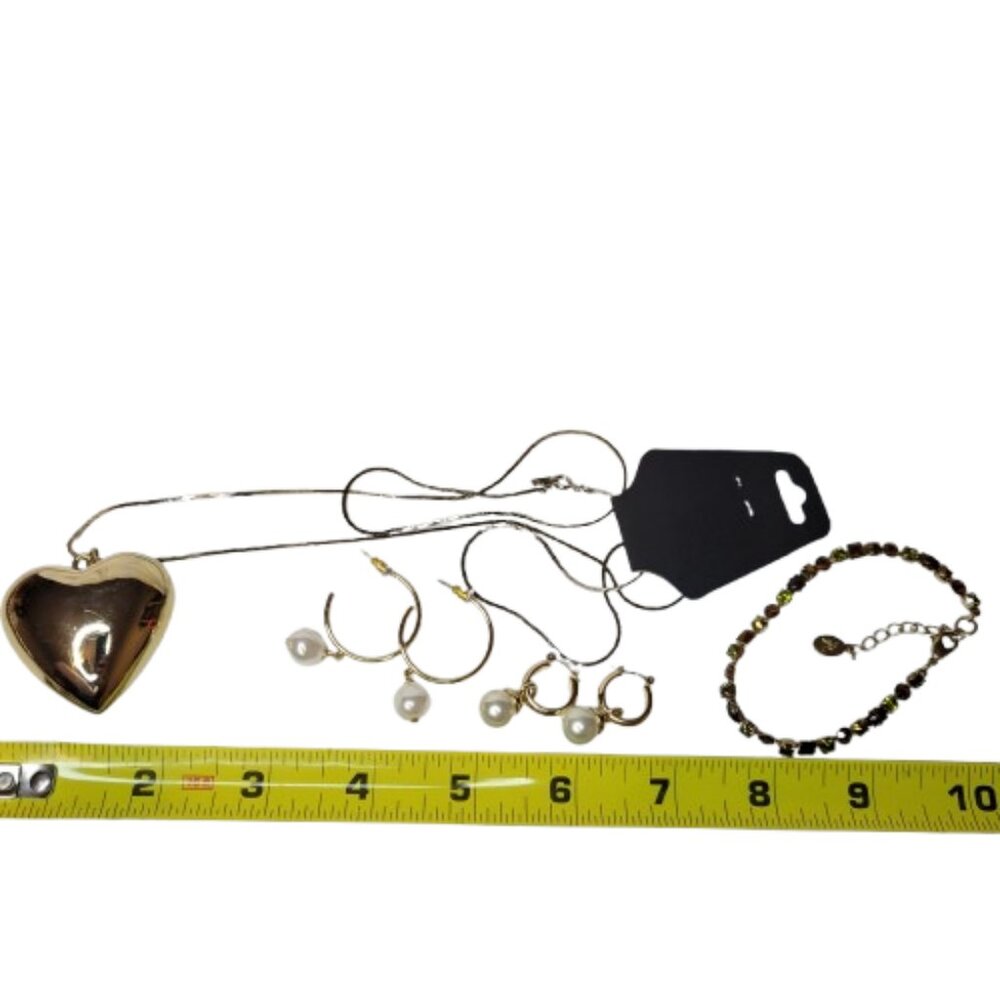 Costume Jewellery Lot Gold Tone Necklace, Earrings and Bracelet